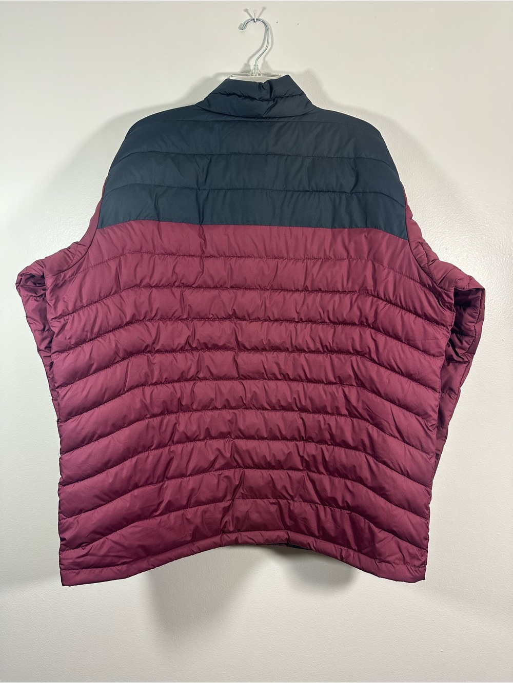 Columbia Size XL Men's Omni Heat Insulated Quilted Jacket Burgundy & Black - Picture 5 of 11